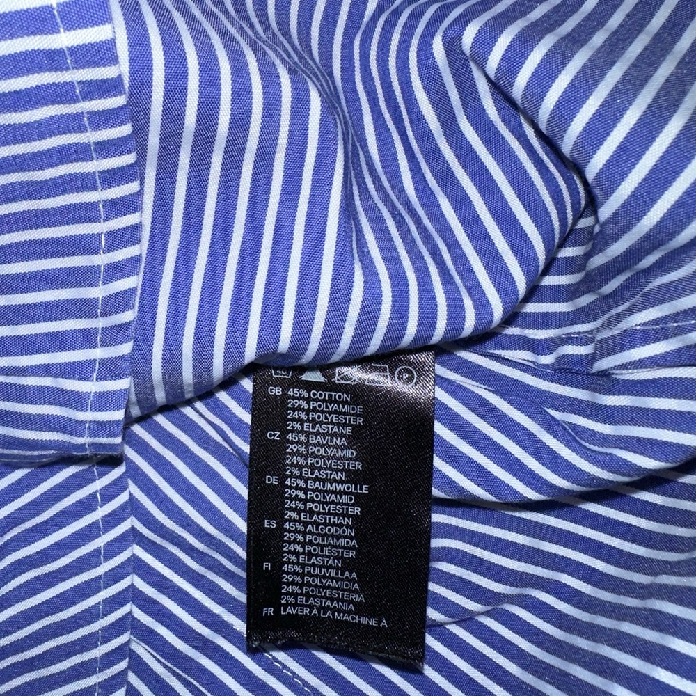 H&M Button Down Top Size 6 - Picture 5 of 7